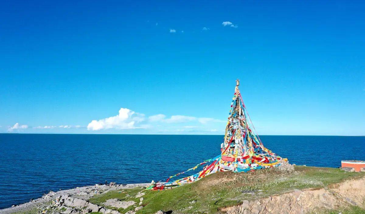 青海高原秘境，壮美之旅的探险之旅